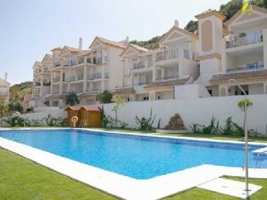Apartamento con 3 dormitorios se vende en Manilva, Costa del Sol
