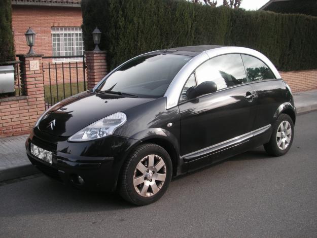 Ciroën C3 Pluriel 1.4 HDI. Modelo Costa Azul. Color negro metalizado.