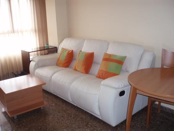 VENDO SOFA PIEL AUTÉNTICA 1ªCALIDAD