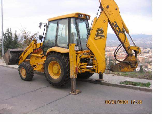 VENDO RETROEXCAVADORA JCB 3CX