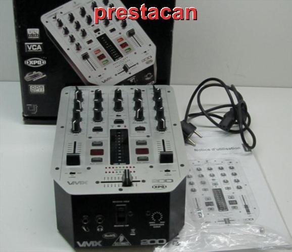 Mesa de mezclas Behringer VMX200