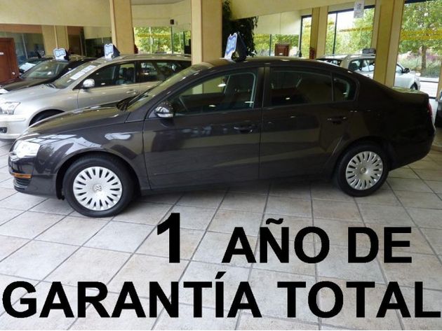 VOLKSWAGEN GOLF PLUS 1.6 TDI 105CV. MANUAL 5VEL. ADVANCE. BLANCO.
