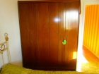 150 euros: conjunto de armario, cómoda y mesilla. madera de calidad. - mejor precio | unprecio.es