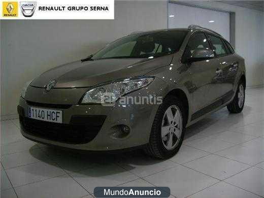 Renault Megane Sport Tourer Dynamique dCi 11