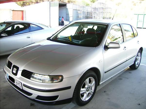 seat leon 1.4,sport(90cv) 3500e, perfecto 2001año, urge ,gris ...