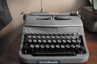 Maquina de escribir años 40 marca REGIA - mejor precio | unprecio.es