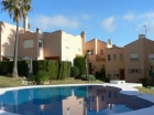 Adosado con 3 dormitorios se vende en Estepona, Costa del Sol - mejor precio | unprecio.es