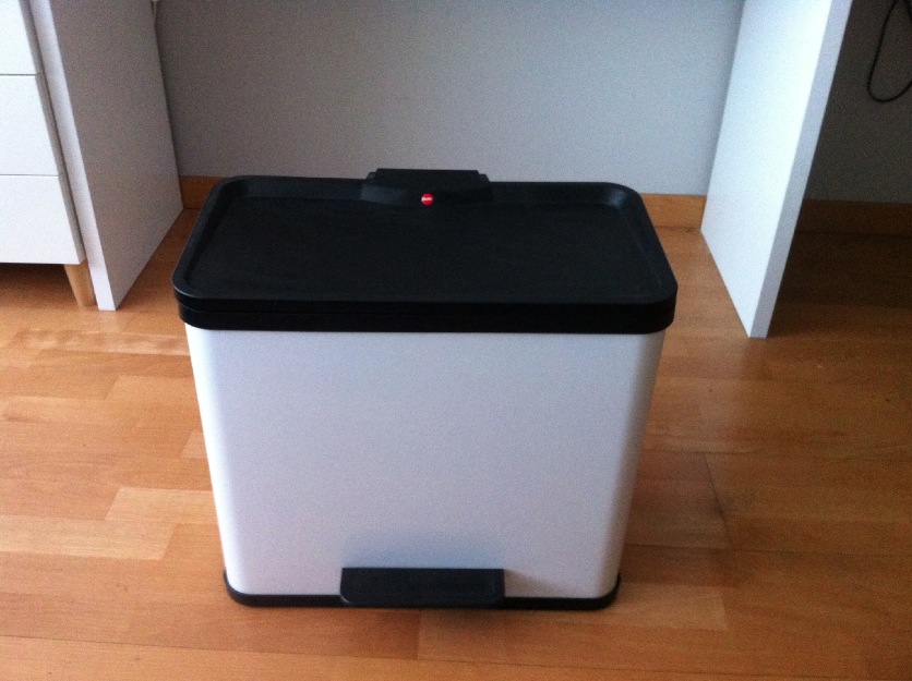Cubo de la basura con pedal, 3 contenedores, 33 L, color blanco