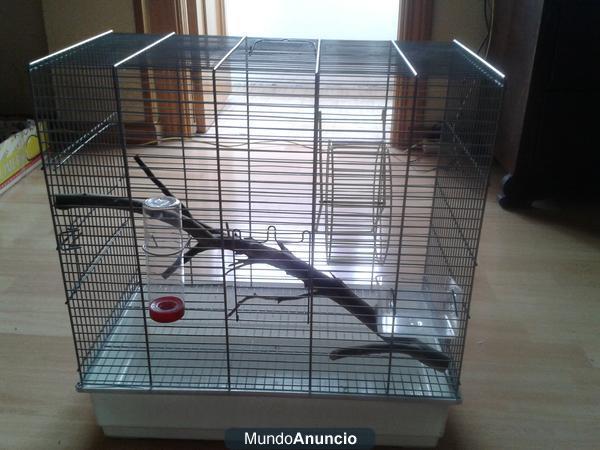 SE VENDEN JAULAS PARA HAMSTER O ARDILLA