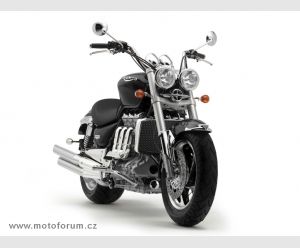 TRIUMPH ROCKET III