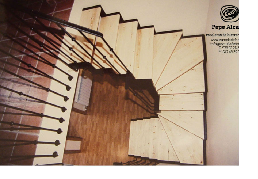Escaleras de interior a medida escalera de caracol escaleras interiores a tu gusto
