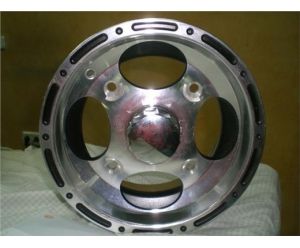 LLANTA DEL. YAMAHA R021