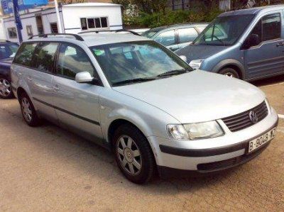 VOLKSWAGEN PASSAT VARIANT TDI TRENDLINE - BARCELONA