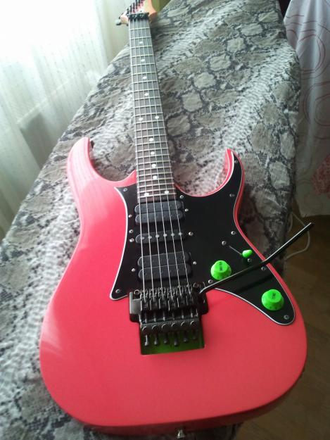 Guitarra ibanez 550rg