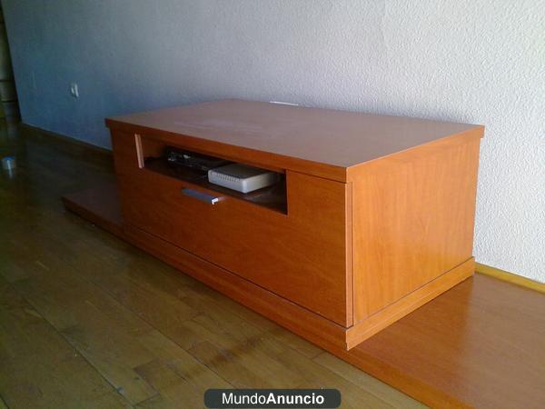 Mueble bajo TV