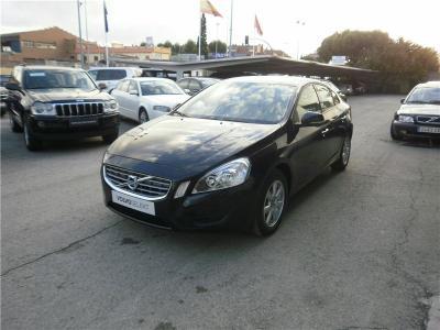 Volvo s60 drive momentum