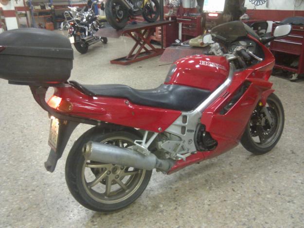 HONDA VFR 750F