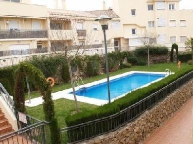 Apartamento con 3 dormitorios se vende en Caleta de Velez, Costa del Sol