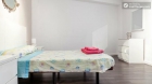 Bright studio apartment in lively Ciutat Vella - mejor precio | unprecio.es