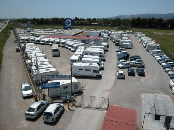 Parking camiones, furgones, minibuses, coches