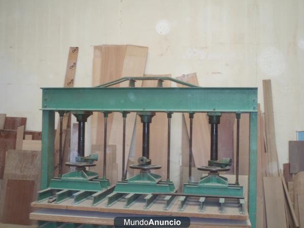 SE VENDE MAQUINARIA DE CARPINTERIA