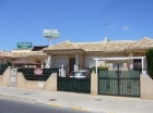 Bungalow con 3 dormitorios se vende en La Zenia, Costa Blanca - mejor precio | unprecio.es