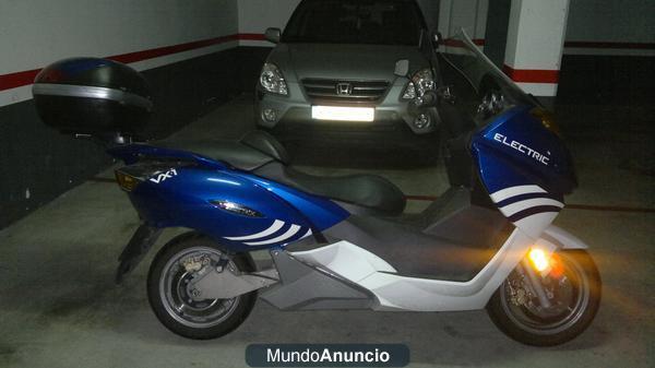 Vendo moto eléctrica