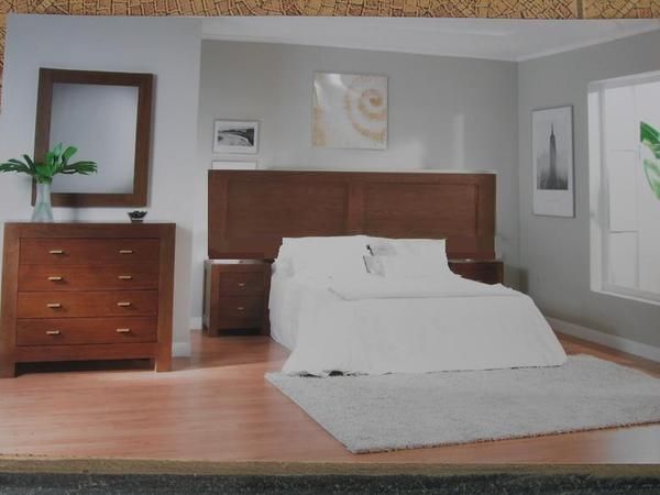 Dormitorio Madera Maciza de Roble