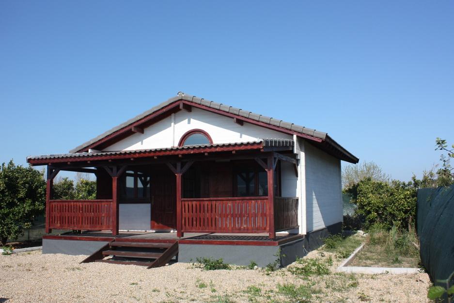 Casa de Madera en Corbera  ¡ A estrenar!