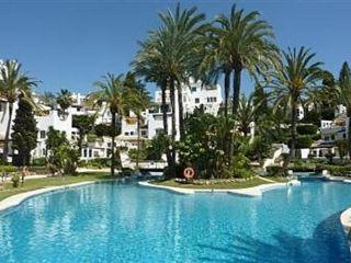 Apartamento en alquiler en Nueva Andalucia, Málaga (Costa del Sol)