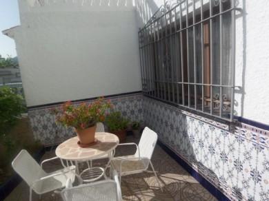 Chalet con 3 dormitorios se vende en Marbella, Costa del Sol