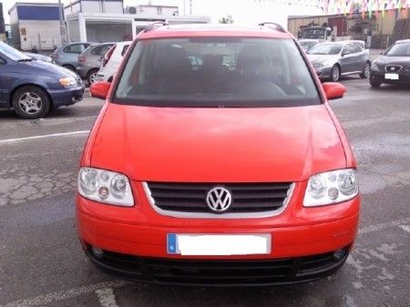 VOLKSWAGEN TOURAN 2.0 TDI 140 CV ADVANCE 7 PLAZAS - Madrid
