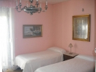 Alquilo habitacion de 2 camas - mejor precio | unprecio.es