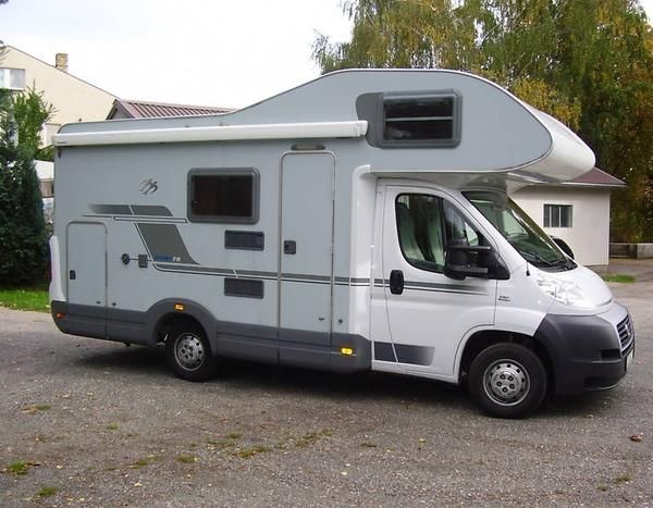 Autocaravana Knaus Sport Traveller 600 DKG