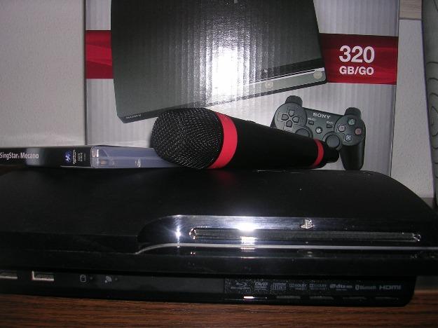 Se vende ps3 - slim 320 gb + singstar