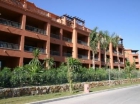 Apartamento con 2 dormitorios se vende en Estepona, Costa del Sol - mejor precio | unprecio.es