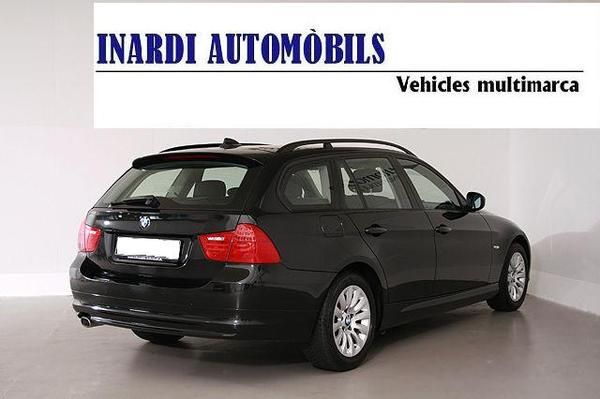 BMW  320d Touring  Modelo Nuevo! GPS, BLUETOOTH, XENON Y TECHO PANORAMICO!! Motor Efficient Dynamic 177 cv.
