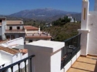 Chalet con 3 dormitorios se vende en Benamocarra, Axarquia - mejor precio | unprecio.es