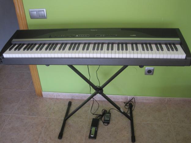 Vendo piano ROLAND ep880