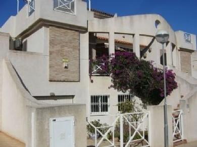Adosado con 3 dormitorios se vende en Playa Flamenca, Costa Blanca