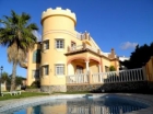 Chalet con 5 dormitorios se vende en Mijas Costa, Costa del Sol - mejor precio | unprecio.es