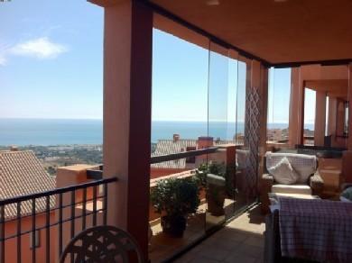 Apartamento con 3 dormitorios se vende en Mijas Costa, Costa del Sol