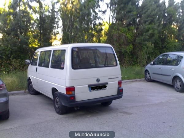 VOLSWAGEN TRANSPORTER
