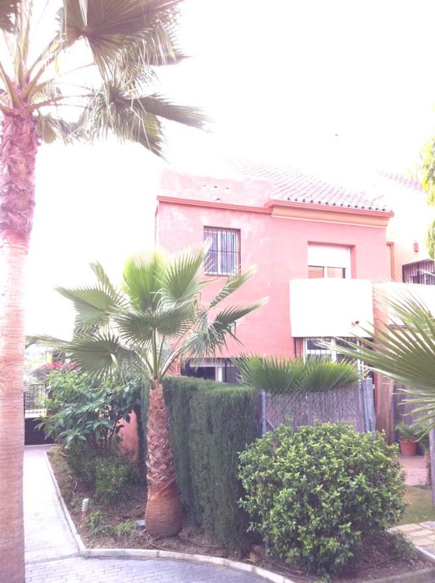 Magnifica casa situada entre Estepona y San Pedro.