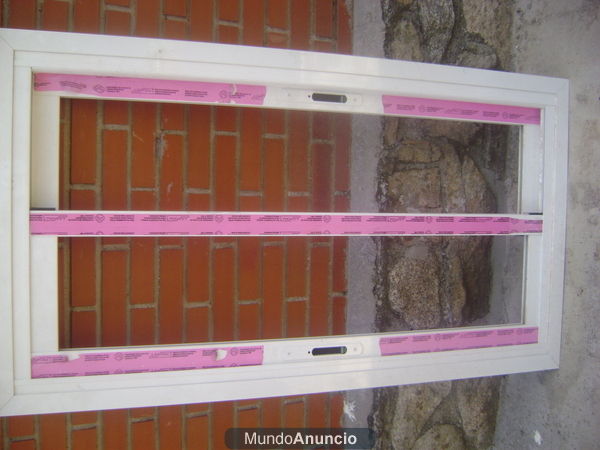 Ventana de aluminio blanca corredera