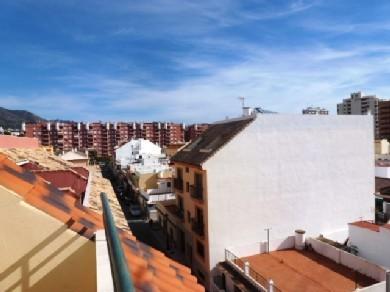 Apartamento con 4 dormitorios se vende en Fuengirola, Costa del Sol