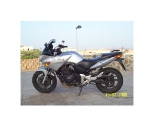 HONDA CBF 600