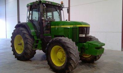 John Deere 7610