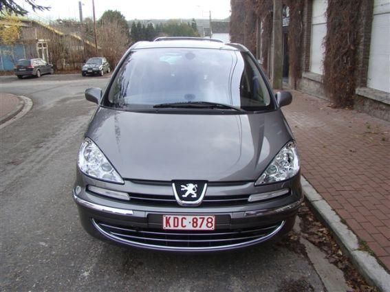 PEUGEOT 807