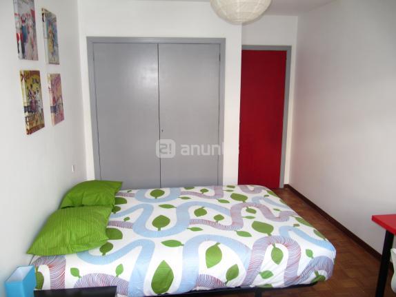 Se alquila habitación a estudiante Erasmus en VIGO